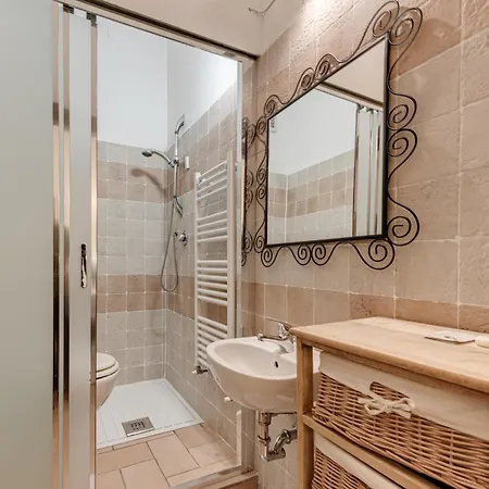 Little 2 Alle Porte Di San Frediano Apartment